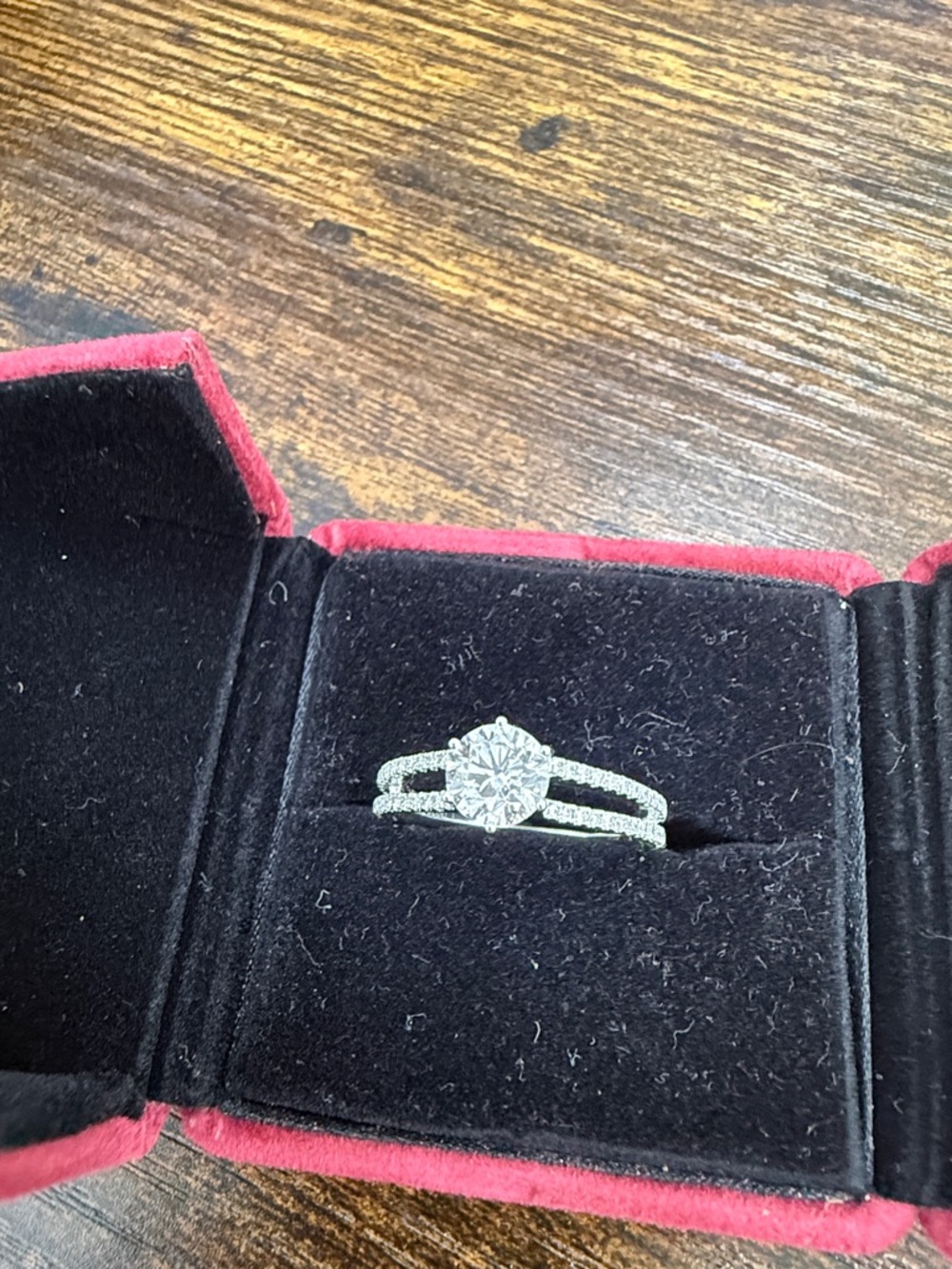 Classic 18k White Gold Style Split-Shank Diamond Engagement Ring - White